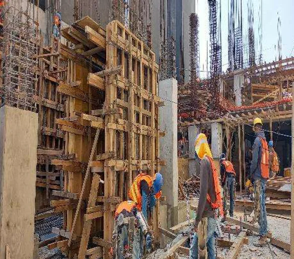 Ejecución de muros, cimbras y refuerzo · Registro 11